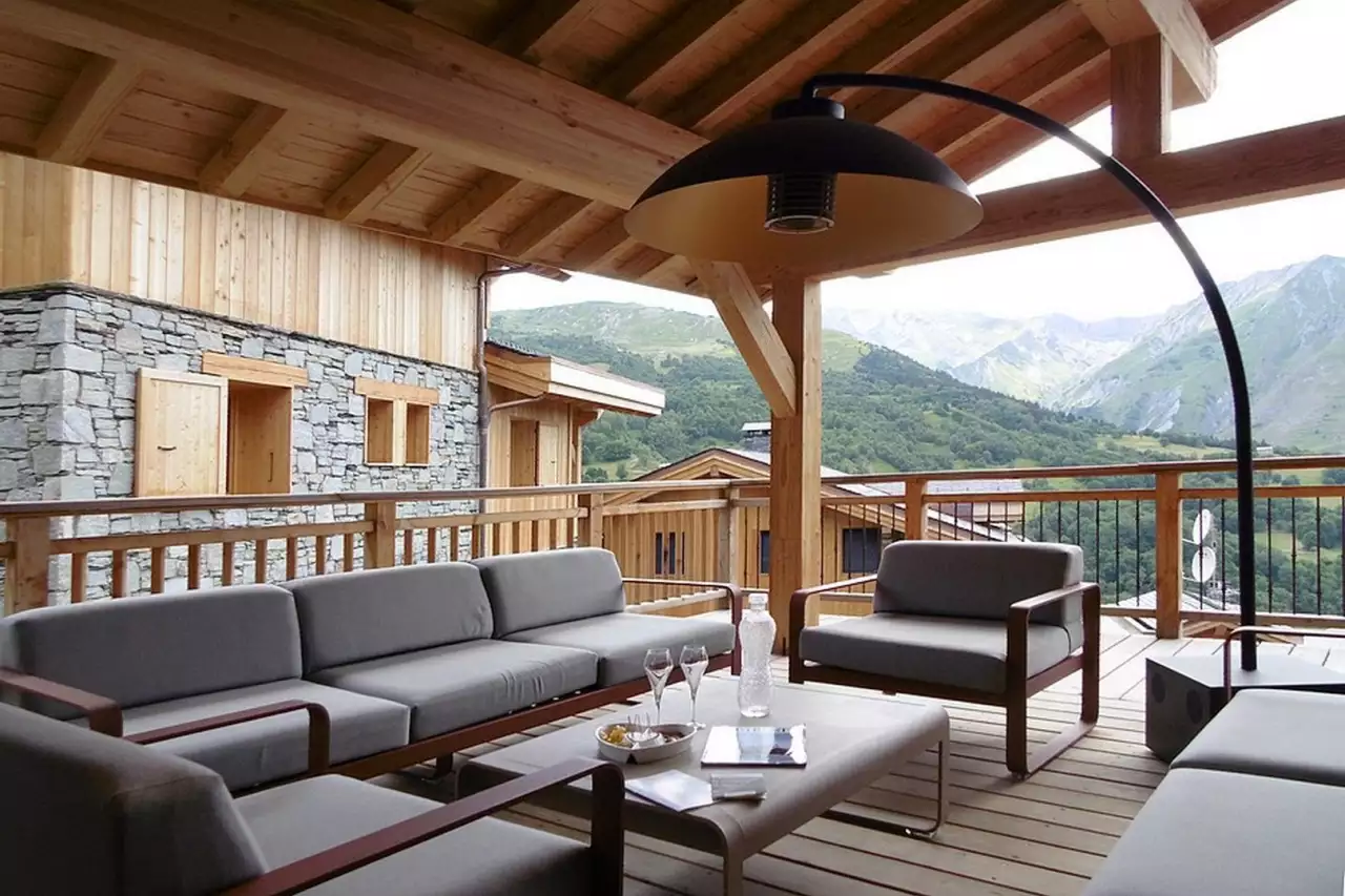 Luxury chalet Becca · Ski in ski out · Free Wifi · Sauna · Garage